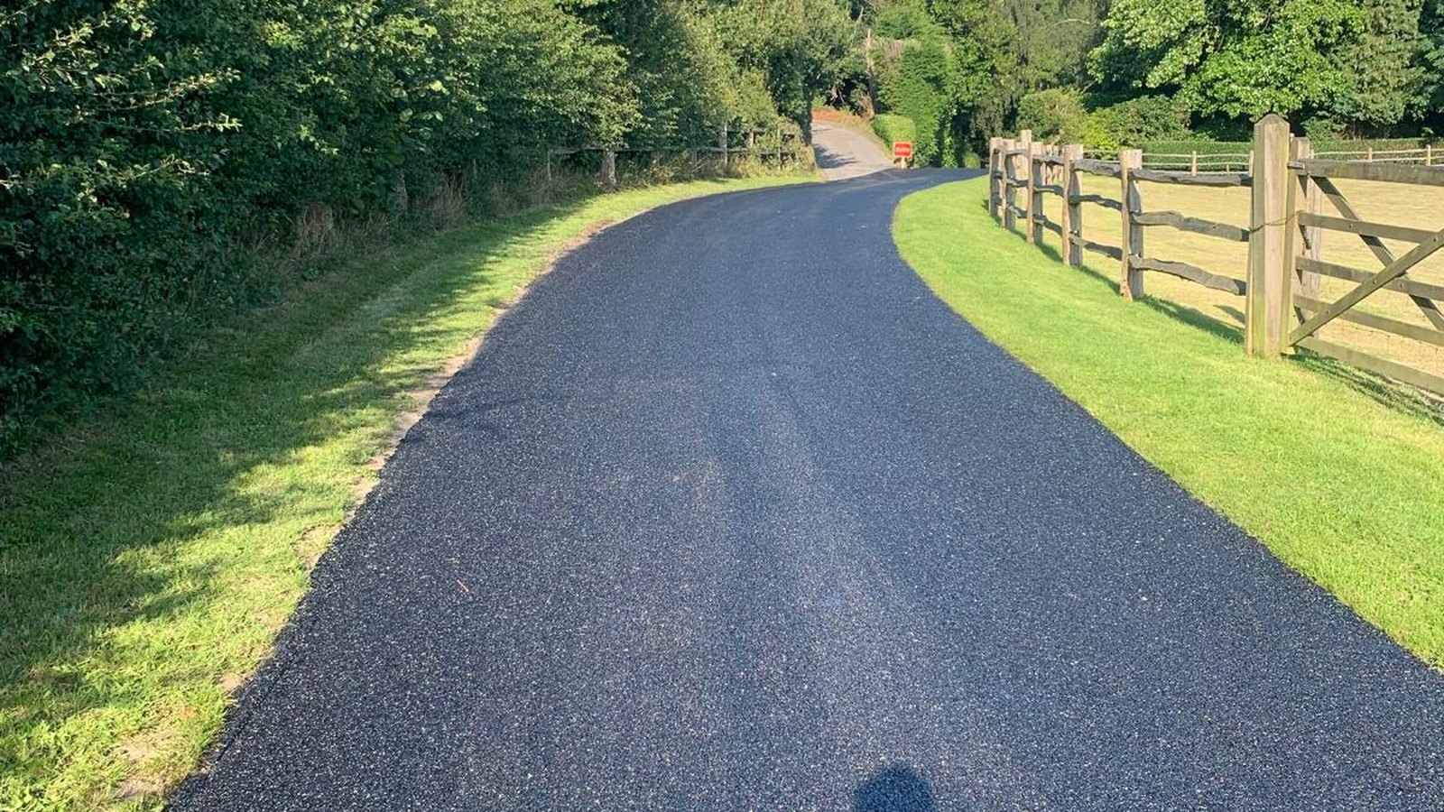 Road surfacing completed by London Tar in Surrey & London