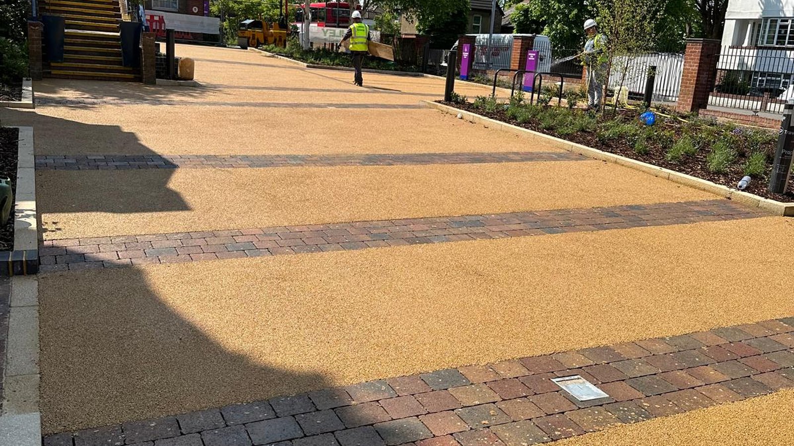 Resin Driveways completed by London Tar in Surrey & London