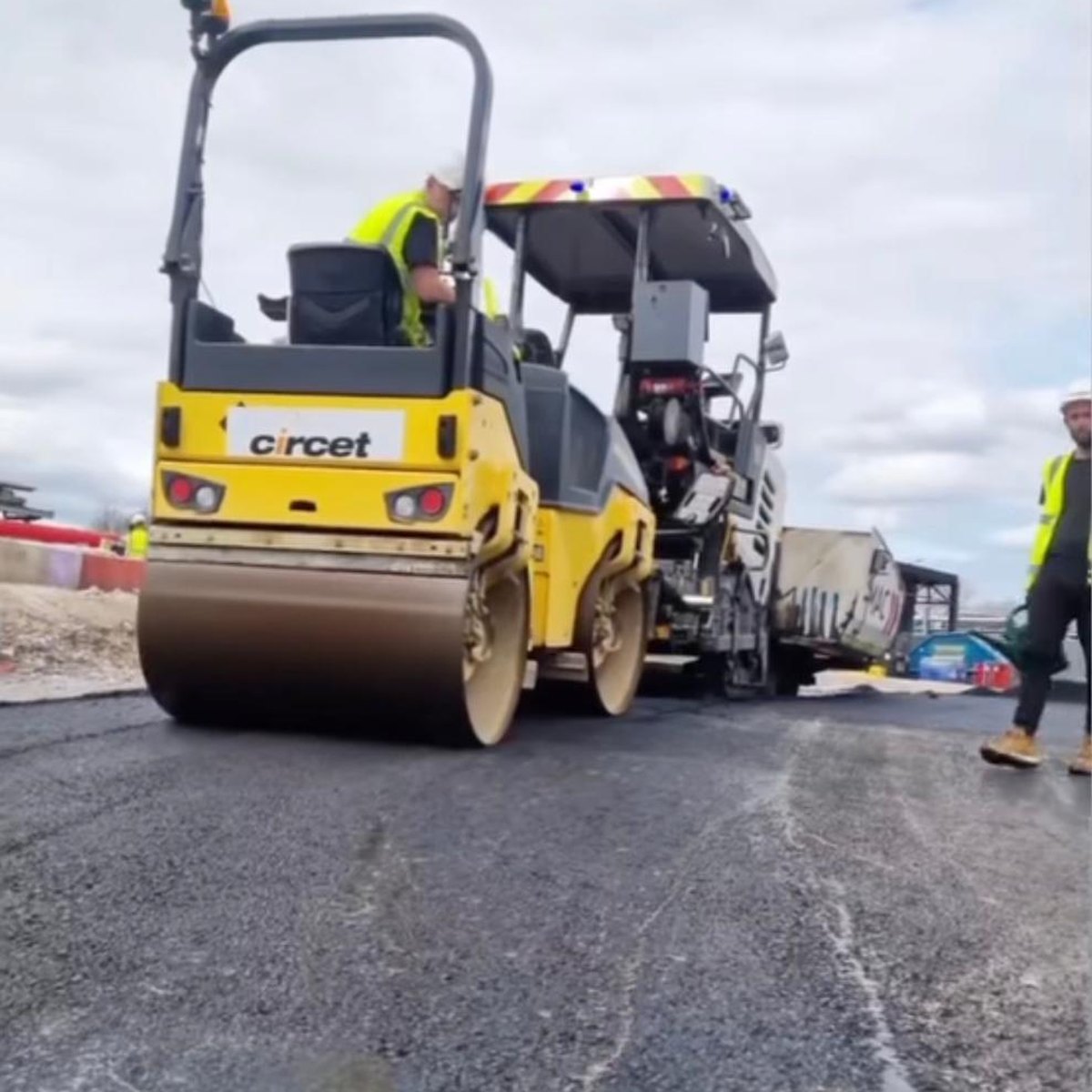 Tarmac Surfacing by London Tar in Surrey
